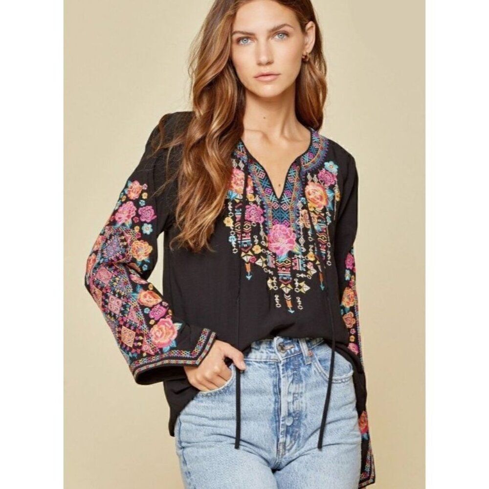 New! Savanna Jane Black Embroidered Boho Peasant Blouse Size Small